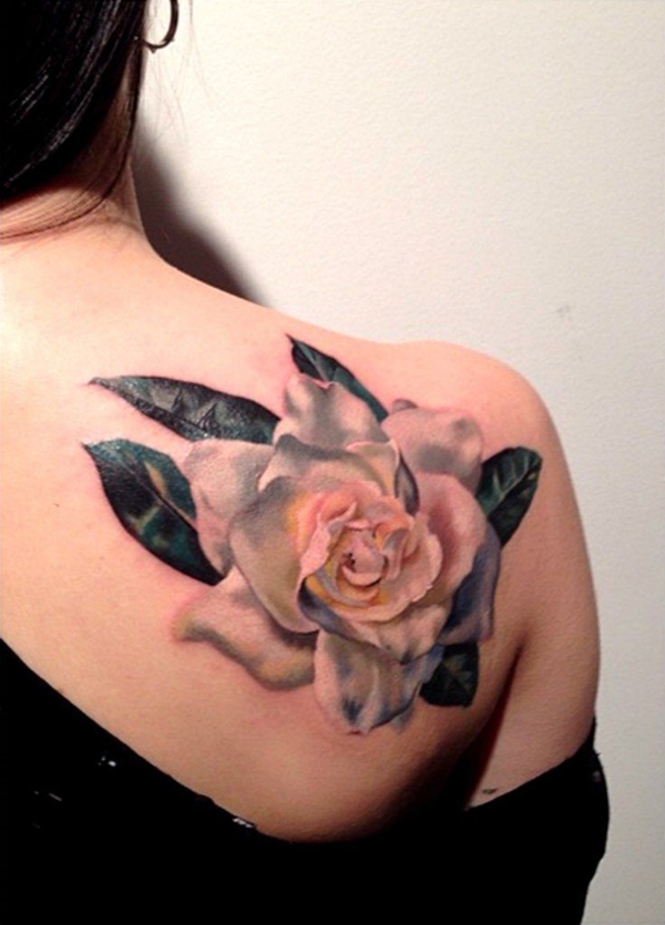 Schulter frauen tattoo Rosen Tattoo