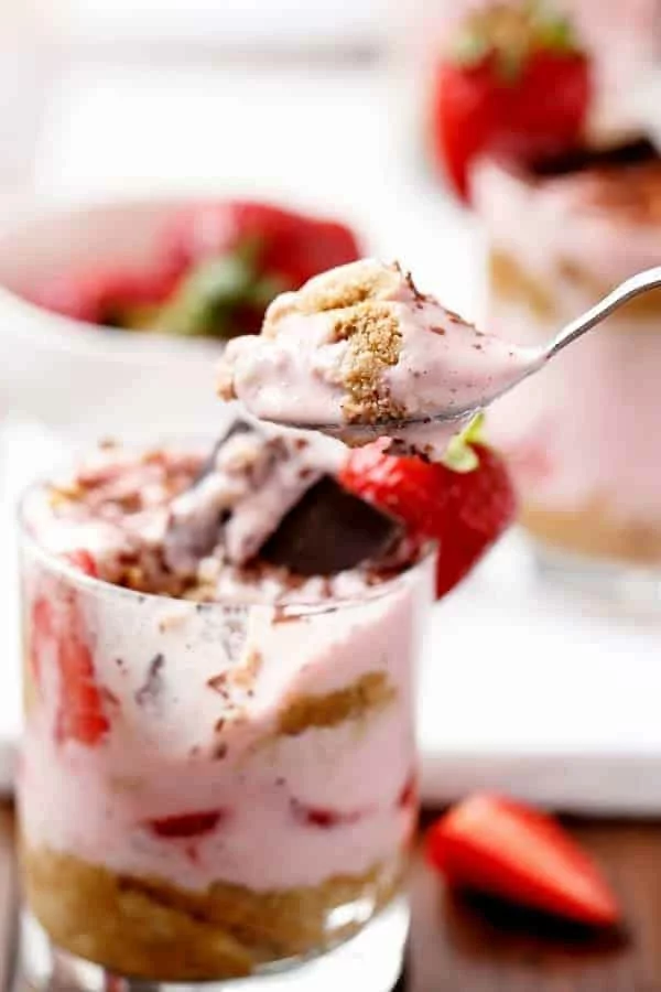 Erdbeer-Tiramisu im Glas Tiramisu Dessert ohne Backen