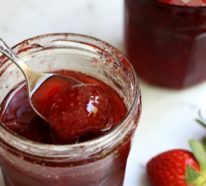 Erdbeermarmelade selber machen – ein einfaches Rezept und clevere Tipps