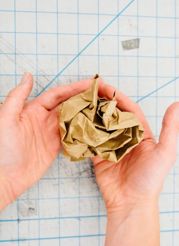 Schatzkarte basteln – kreative Ideen für Ihre nächste Piratenparty zerknittern papier anleitung diy