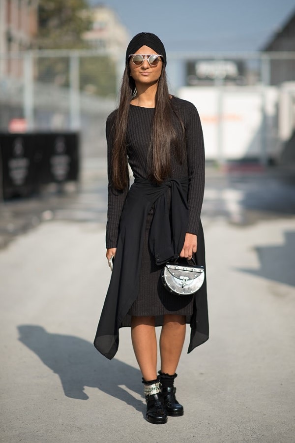 Schlankmachende festliche Kleider – wie optische Täuschungen Sie schlanker machen können schwarze kleider modern