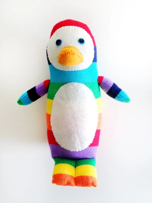Spielzeug basteln mit Socken Pingiun
