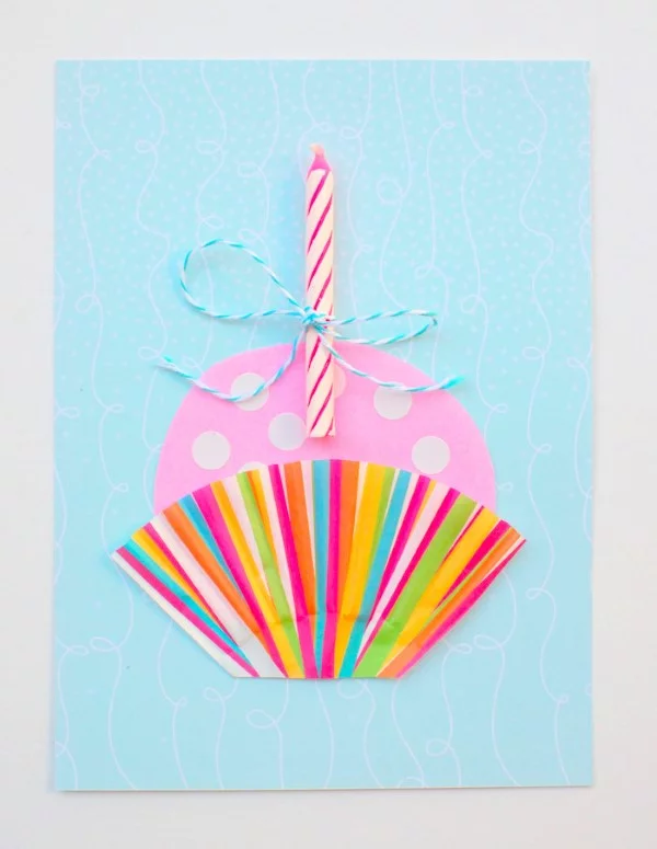 Ausgefallene Geburtstagskarten selber basteln – Ideen zum Inspirieren und Nachmachen muffin papier diy karte