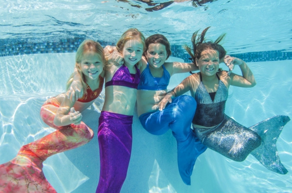 Meerjungfrau Flosse für Kinder selber machen Kinderspaß Schwimmbad