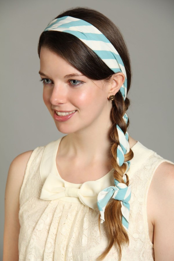 Stilvolle Frisuren mit Haarband für jeden Anlass und jede Jahreszeit flechtfrisur ideen tuch