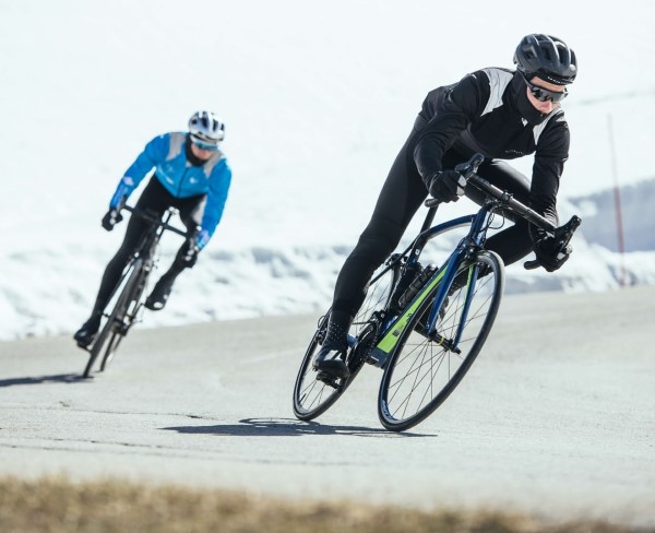 Fahrradbekleidung – kleine Kaufberatung für Hobby- und Profi-Radfahrer sport radfahren hohe geschwindigkeit