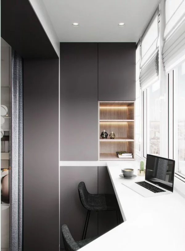 minimalistisches Home-Office viel Tageslicht mit integrierter LED-Beleuchtung kombinieren
