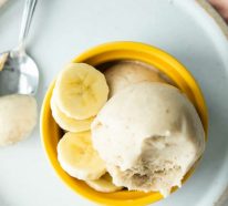 So können Sie Bananeneis selber machen – ein schnelles und köstliches Nicecream Rezept