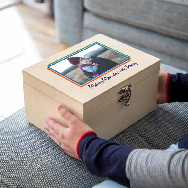 Erinnerungsbox Baby – Dinge, die darin nicht fehlen sollten, sowie weitere DIY Tipps andenken ideen box baby