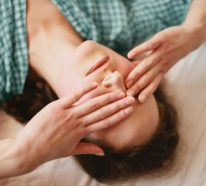 12 Hausmittel gegen Migräne und starke Kopfschmerzen