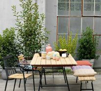 Terrasse dekorieren und erfrischen, um mehr Wohnlichkeit zu schaffen