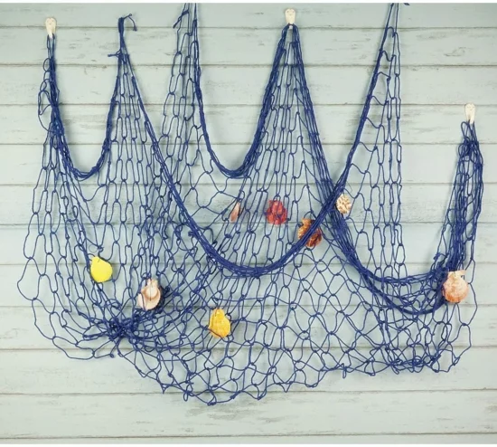 wanddeko idee mit fischernetz blau