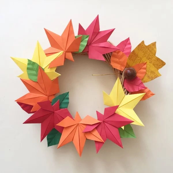 Origami Herbst Deko selber machen – Ideen und Anleitung nach japanischer Art kranz aus papier blätter