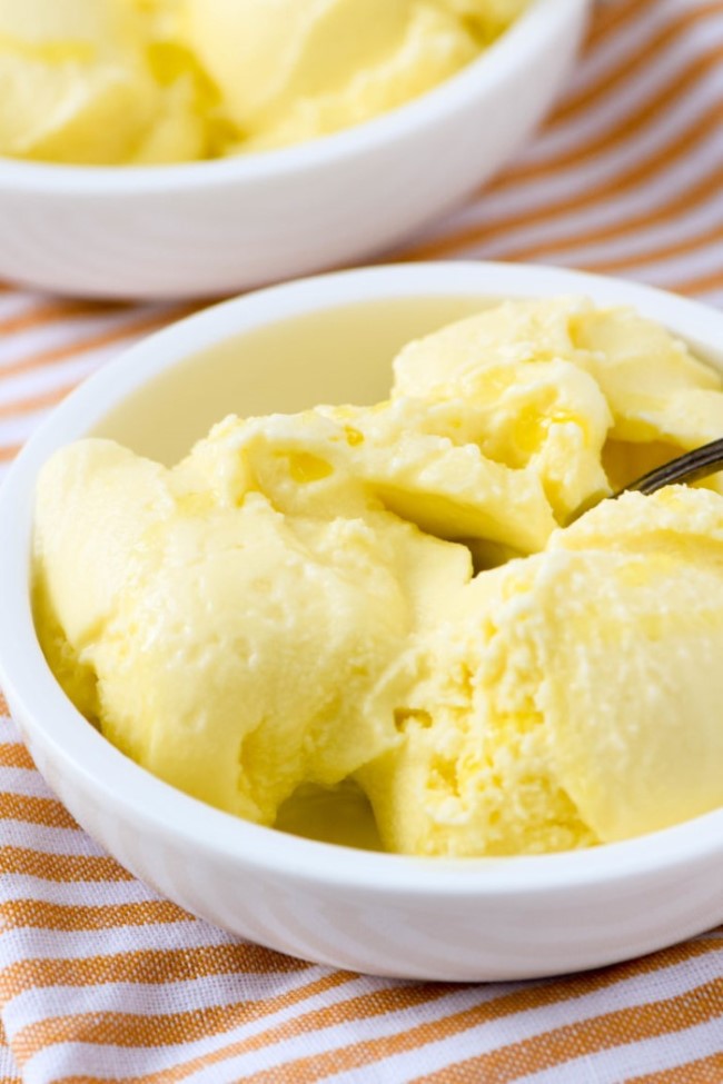 Zitroneneis ohne Eismaschine – 3 erfrischende Rezeptideen und Tipps eiscreme köstlich rezept
