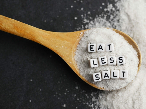 gesunde Ernährung Leber reinigen weniger Salz essen