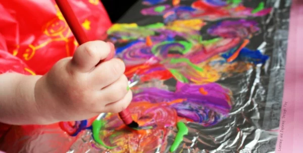 Mit Kindern basteln Malen mit Kleinkinder Ideen