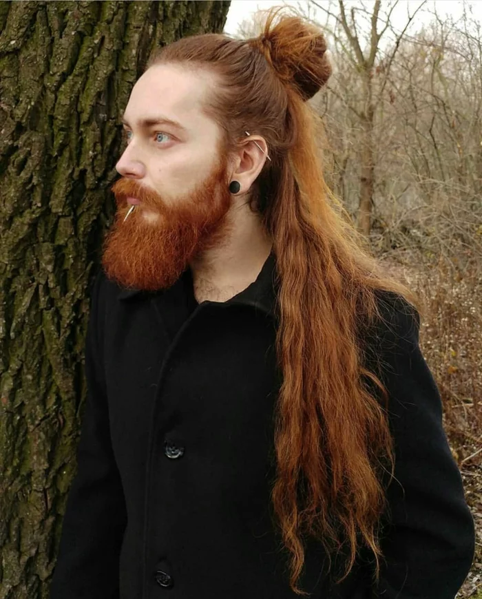 Wikinger Frisuren Männer bart styles rote haare