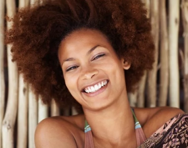 Alles über Henna Haarfarbe – das Wundermittel aus der Antike afro haare
