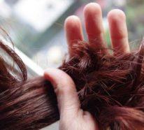 Haare mit Henna färben – 3 trendige Nuancen und andere hilfreiche Tipps