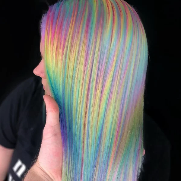 Holographic Hair – die Holo Technik ist Farbtrend Nr. 1 traumhafte farben haare