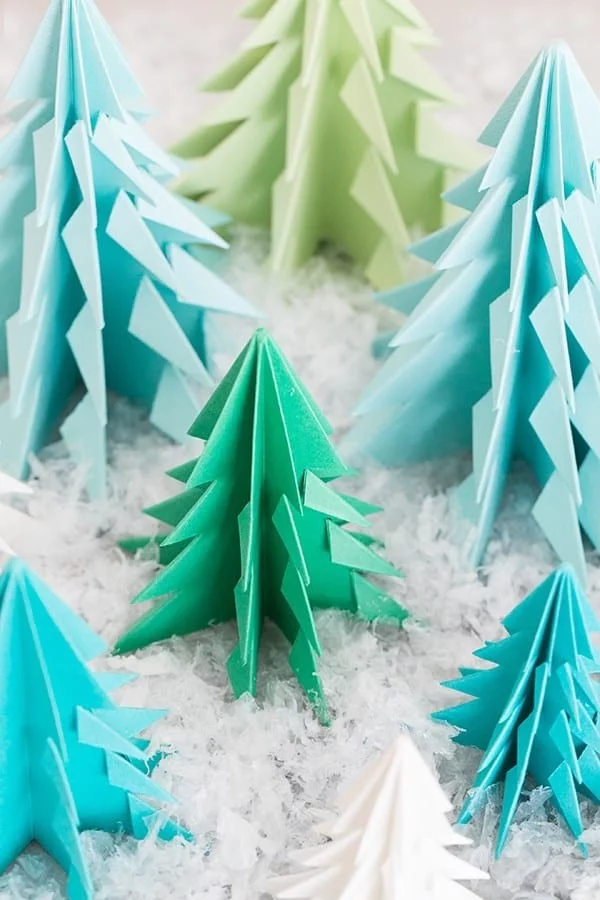 Origami Weihnachten Deko Ideen und DIY Anleitungen bäume tannenbäume christ