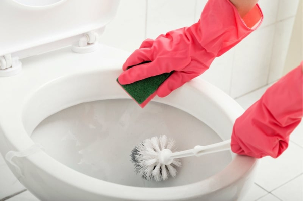 toilette reinigen handschuhe unbedingt benutzen