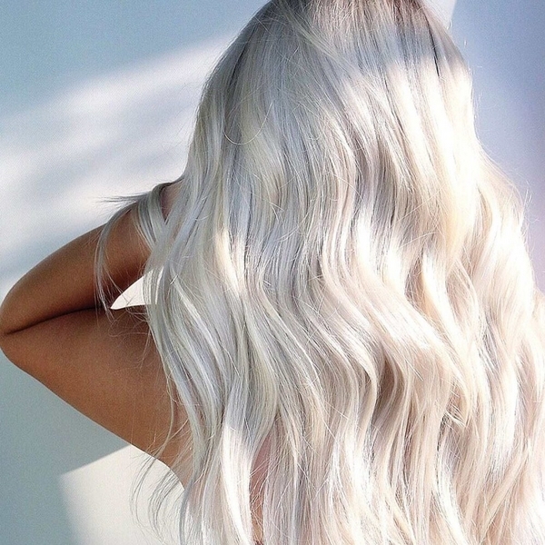 Platinblond Haarfarbe weiße Haare Trendfarben