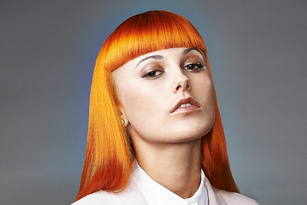 Trendfrisuren mit Pony Haarfarben Kupfer Orange