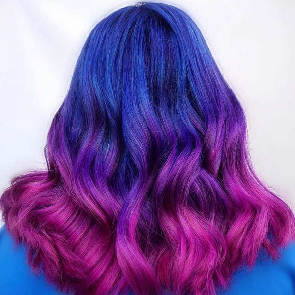 dunkle lila Haare Ombre Färbung Trendfarben