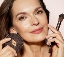 Reife Haut richtig schminken – Schminktipps für ältere Damen