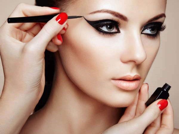 Eyeliner Arten tolle Make Up Tipps