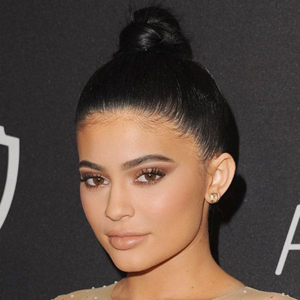 Kylie Jenner Promi News Baby Hair Trend