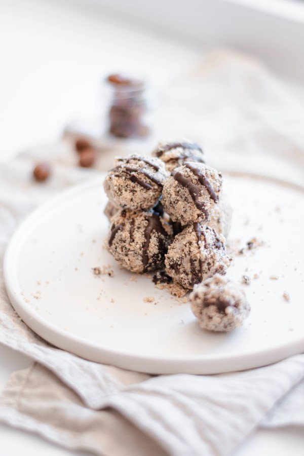 Tiramisu Pralinen – 4 Zutaten Rezept für den kleinen Hunger einfache mundgerechte desserts