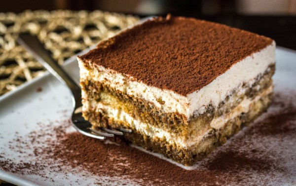 Tiramisu Torte – köstliches und einfaches Rezept für jeden festlichen Anlass torte zwei schichten