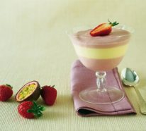 Panna Cotta mit Erdbeersauce und Maracuja- ein Dessert zum Verlieben
