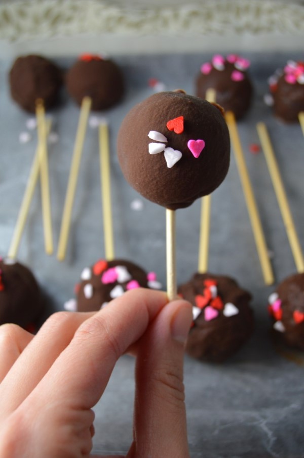 Tiramisu Cake Pops Rezept für backende Süßmäulchen leckere ideen für valentinstag