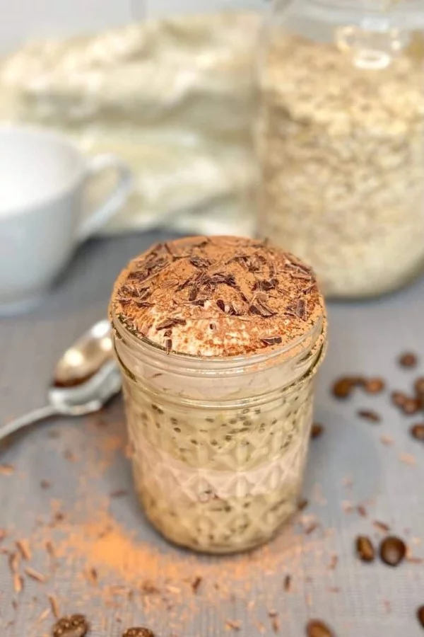 Tiramisu Porridge – gesundes Rezept mit Haferflocken für ein frönendes Frühstück leckeres dessert für genießer
