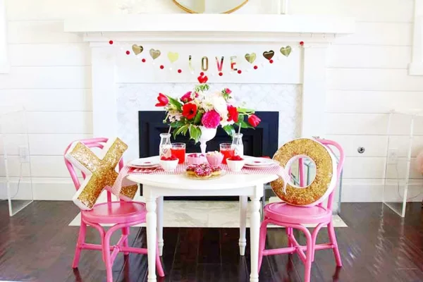 valentinstag tischdeko niedliche deko rosa rot kombinieren