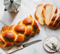 Hefezopf backen – mit unserem Rezept gelingt Ihnen der Klassiker zu Ostern!