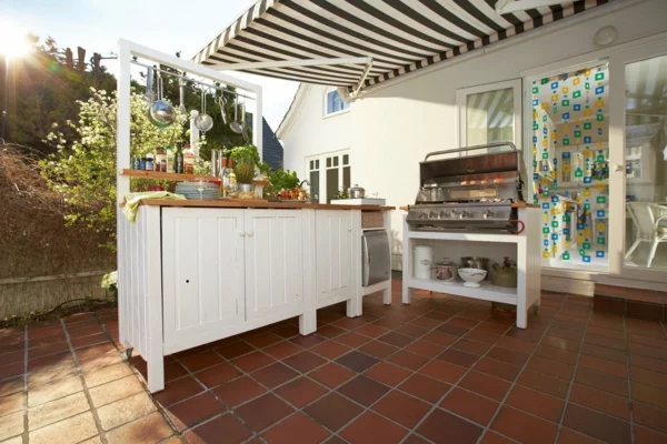 Outdoor Küche überdacht gemauert elegant marquise