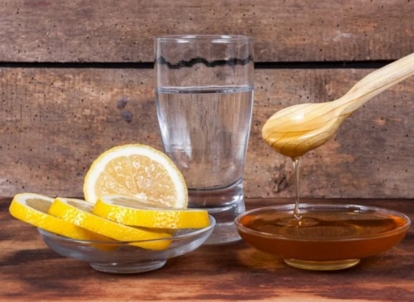 Honigwasser täglich trinken viele heilende Eigenschaften entdecken genießen