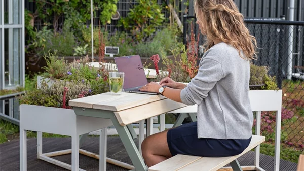 Outdoor Home Office Ideen ergonomische sitzplaetze