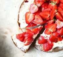 Erdbeer Mascarpone Torte zubereiten und die Sinne verwöhnen