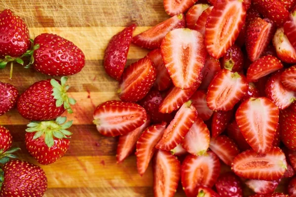 erdbeerkuchen ohne backen erdbeeren gesund lecker