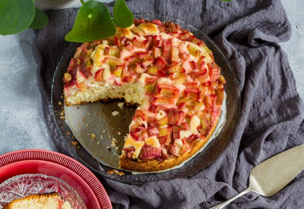 Erdbeer Rhabarber Torte – einfaches Rezept wie vom Konditor blechkuchen torte gesund