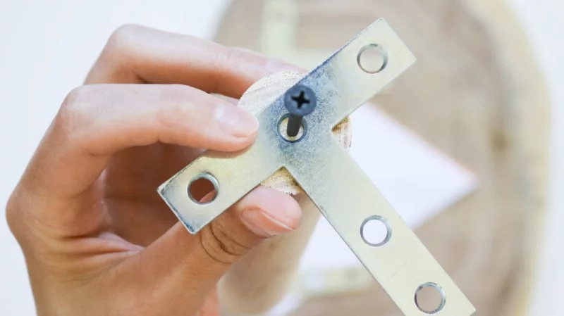 Hocker selber bauen – 2 schnelle und einfache Bastelideen holzhocher diy anleitung