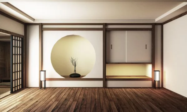 Japanisches Design leerer Raum Holzboden Kugellampe schlichte Raumästhetik