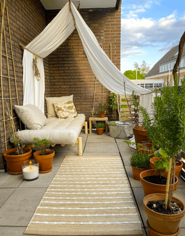 Sonnenschutz Ideen fuer Terrasse und Balkon diy projekt mit segelstoff