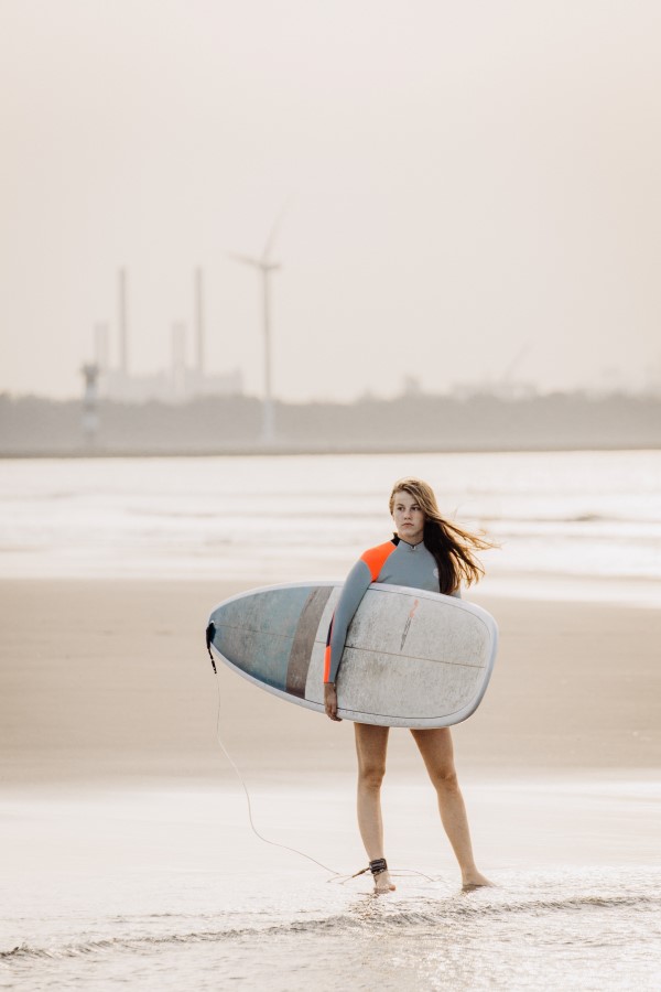 Strandfrisuren 2022 sind hier! Sind Sie bereit fuer den Sommer surfergirl salzwasser haare natuerlich