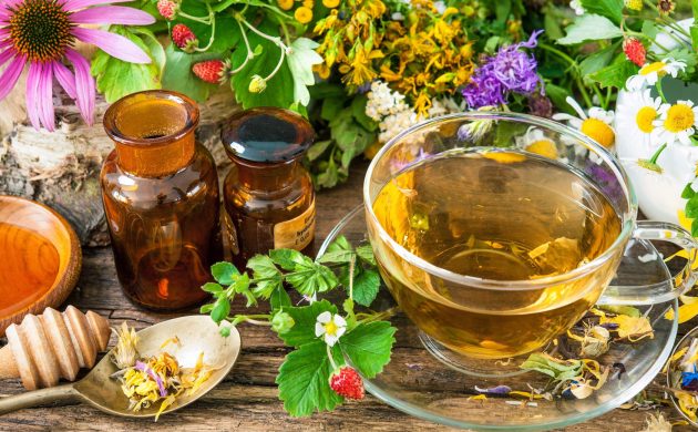 Tee Garten anlegen Kräutertees aus dem eigenen Garten zusammenstellen
